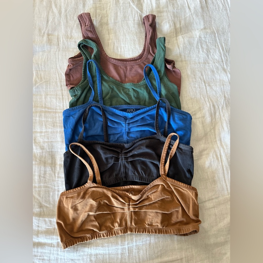 Lot of 5 ARQ Bras XL Plus 1 Large Undie- Pre-Owned- Pre- Loved